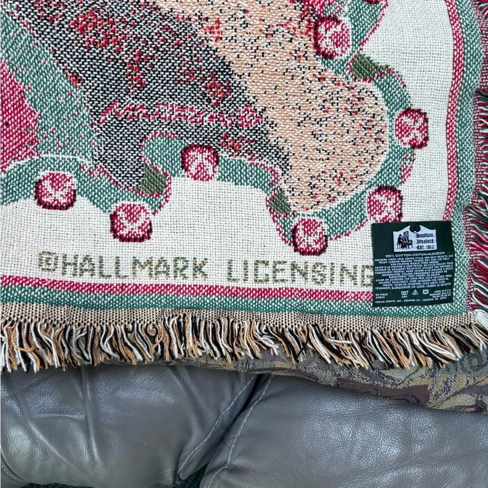 Christmas theme tapestry throw vintage